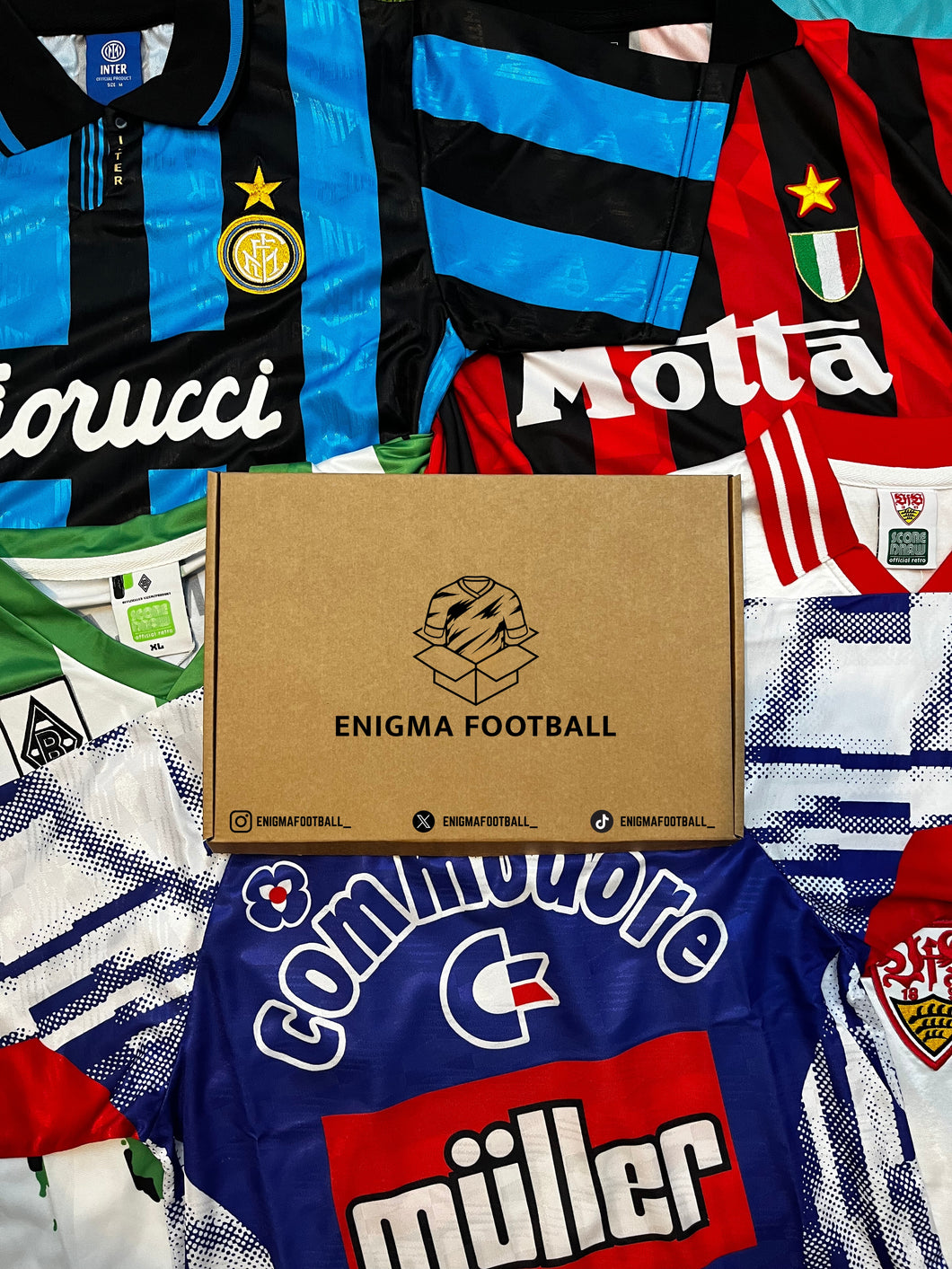 Enigma Football Retro Mystery Football shirt box